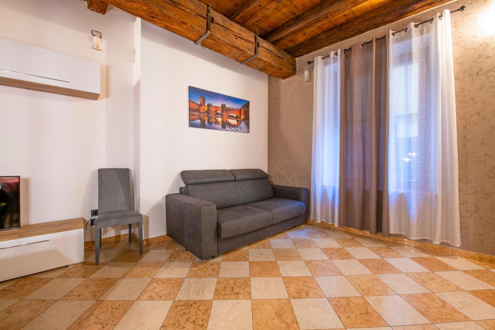 Palace Home Mazzini Verona Center 1 Eksteriør billede