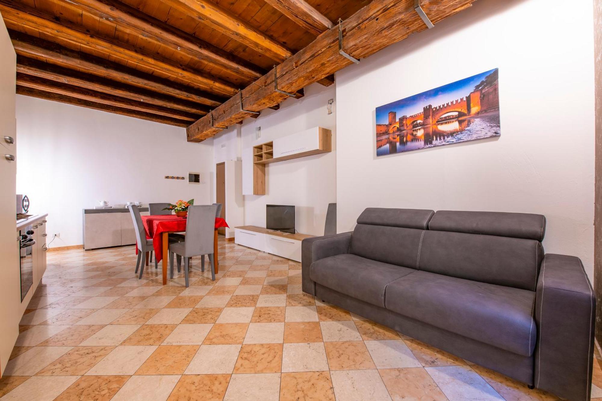 Palace Home Mazzini Verona Center 1 Eksteriør billede