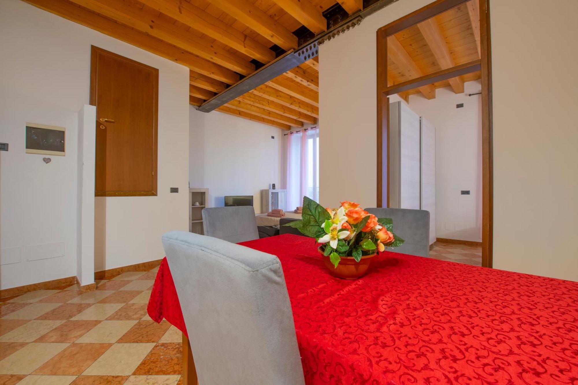 Palace Home Mazzini Verona Center 1 Eksteriør billede
